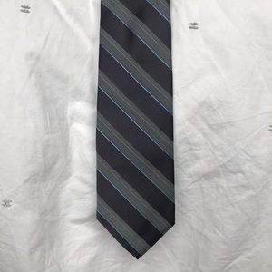 Silk tie